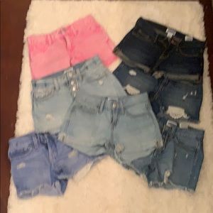 7 pair of old navy shorts in excellent condition